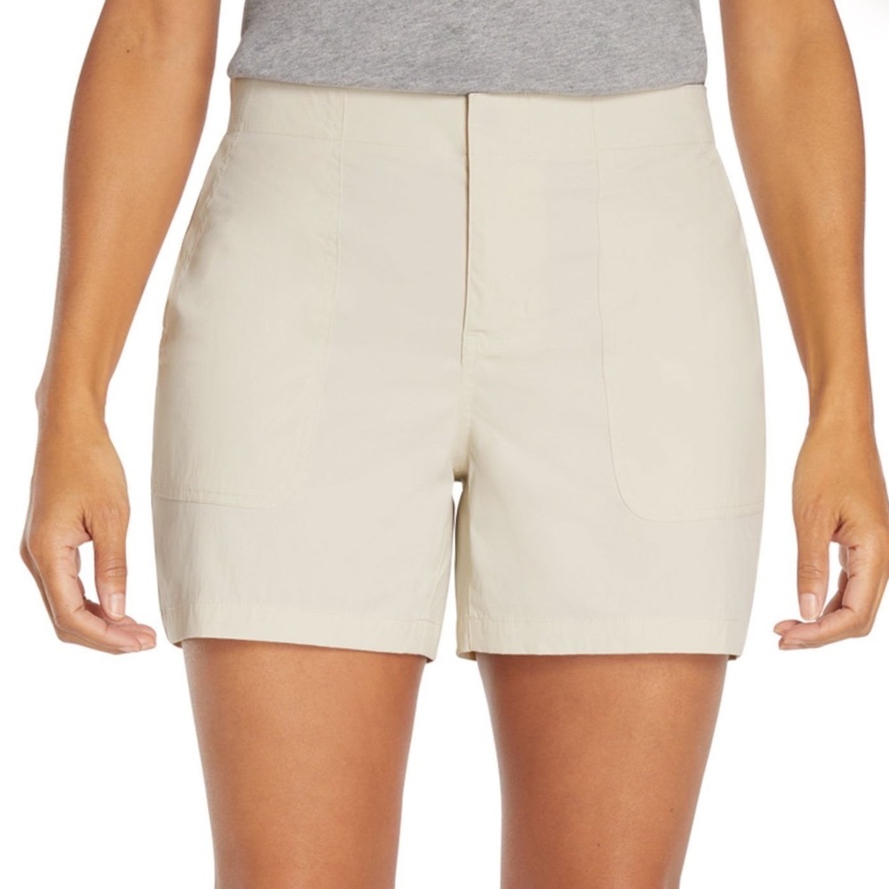 Eddie Bauer Womens Hiker Short Beige StormRepel DWR UPF 50 Stretch Size 14